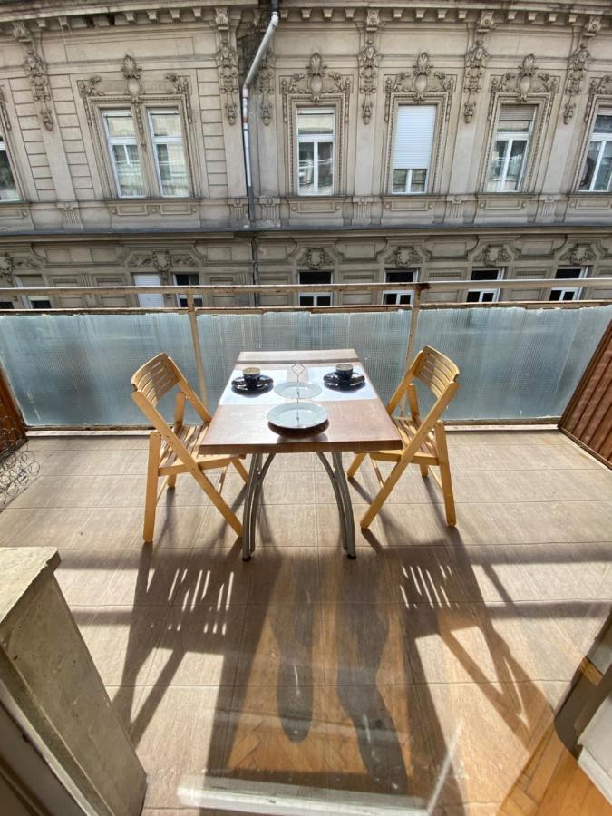 شقة Parisi Flat بودابست المظهر الخارجي الصورة