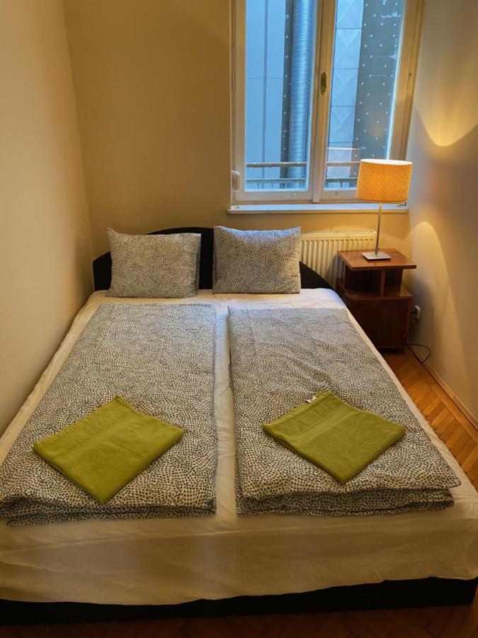 شقة Parisi Flat بودابست المظهر الخارجي الصورة